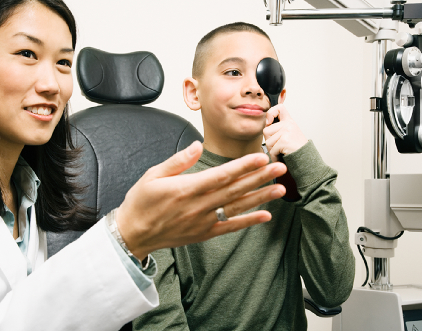 standard-eye-exam-708x556-2x