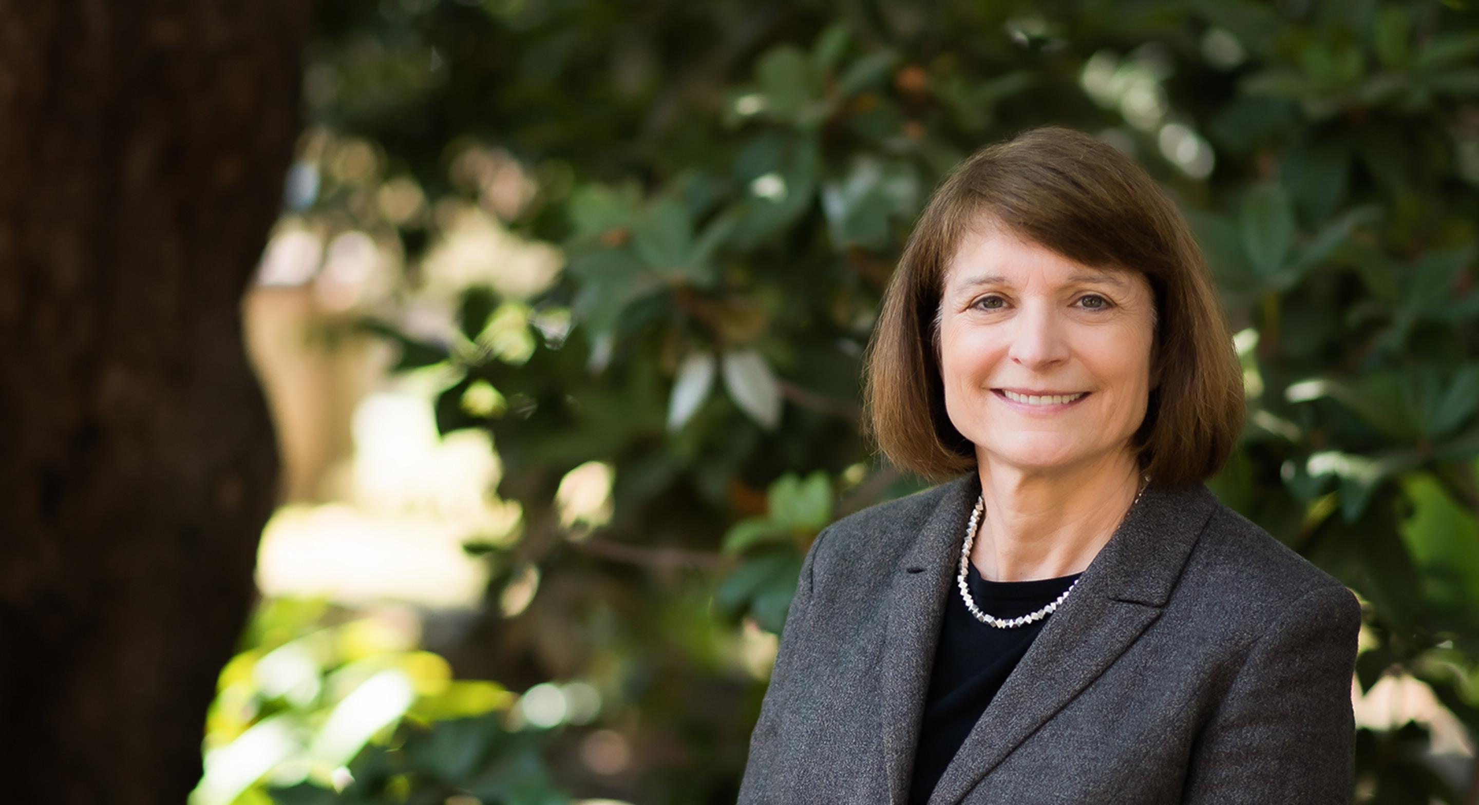 dr-howard-renee-md-111-1440x784-2x