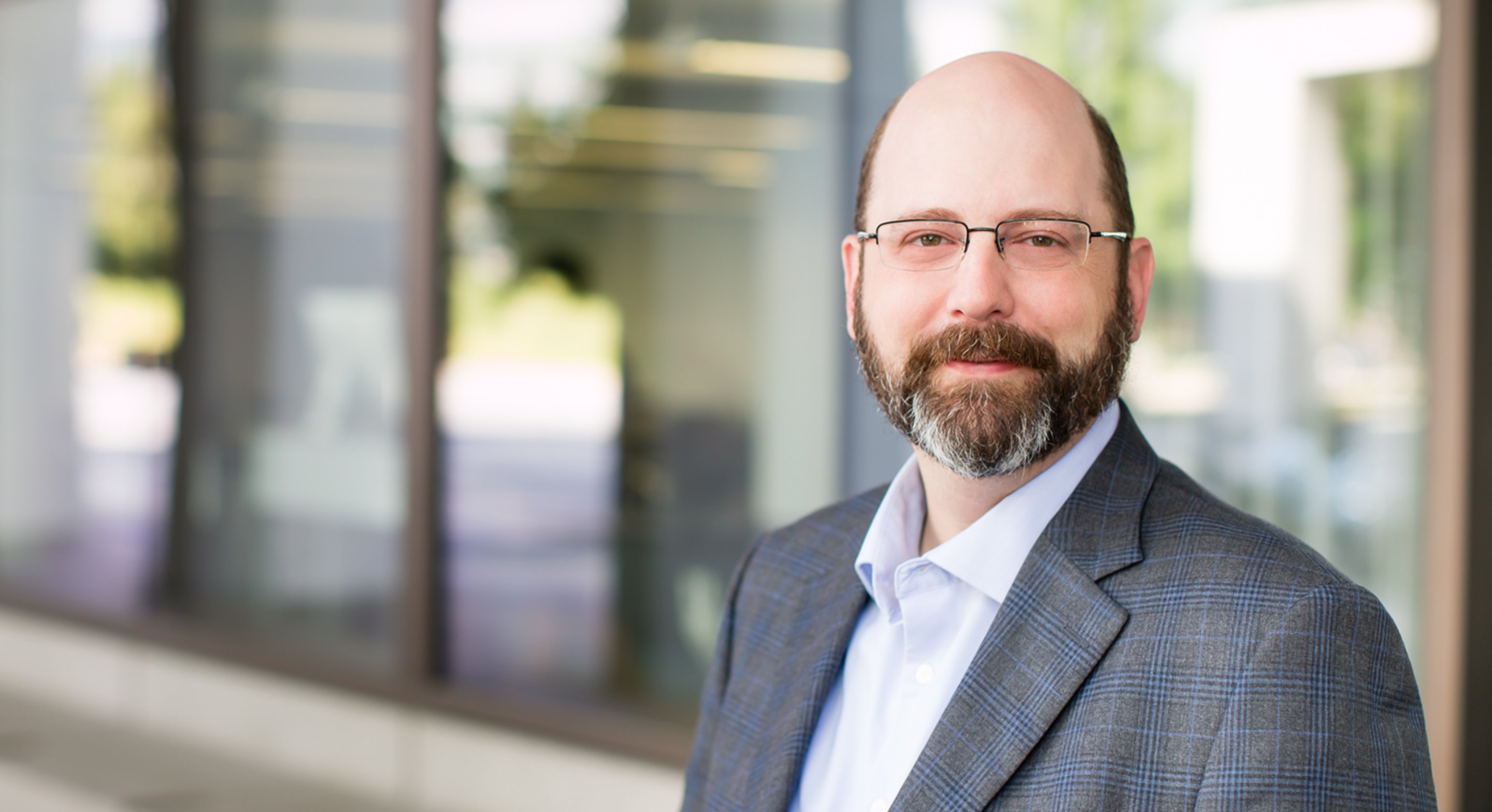 dr-james-bayrer-md-79356-1440x784-2x