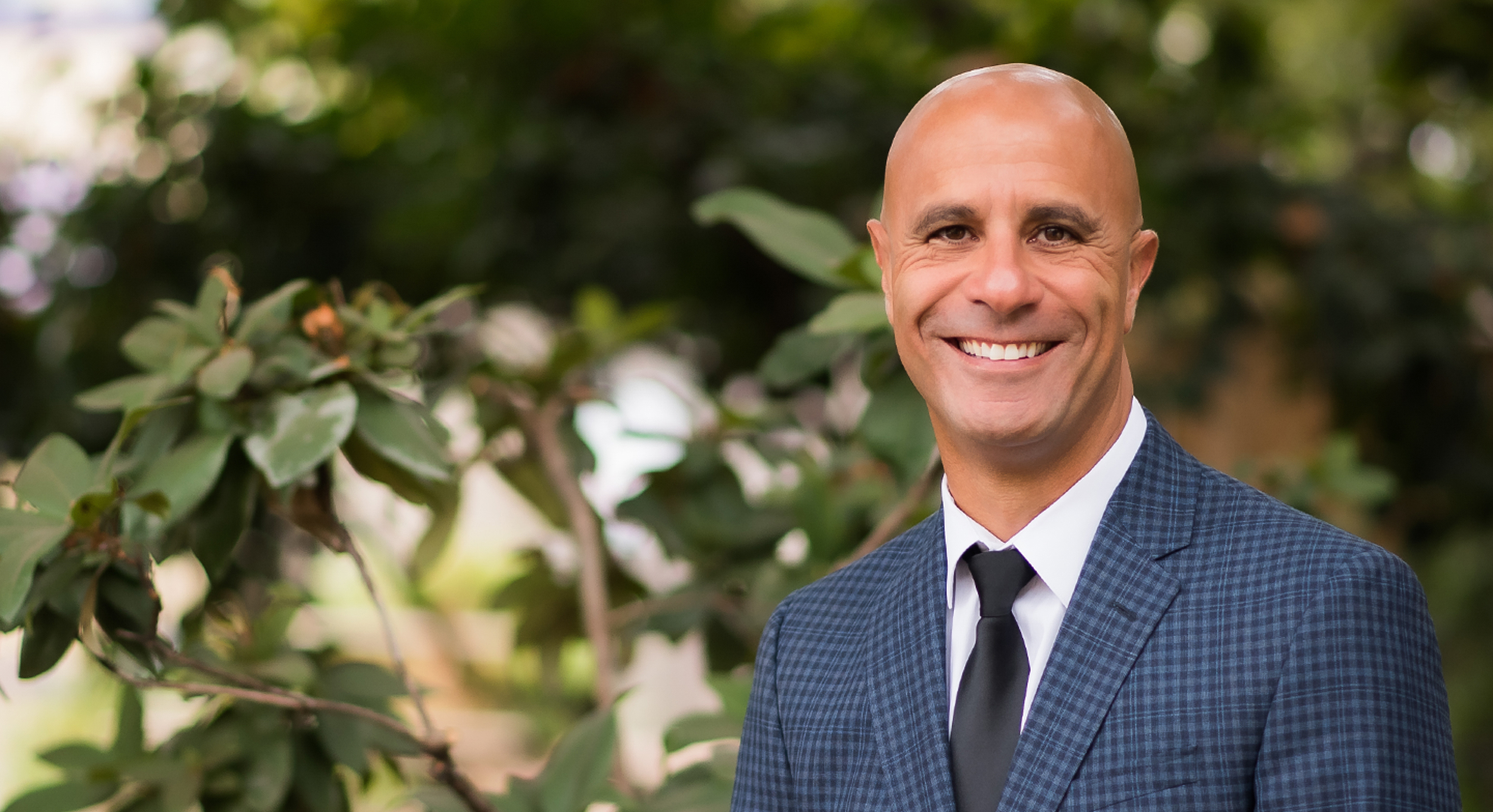 dr-karim-mansour-md-106-1440x784-2x